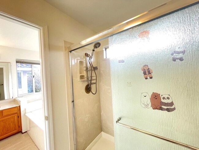 Building Photo - 4176 Bell Common