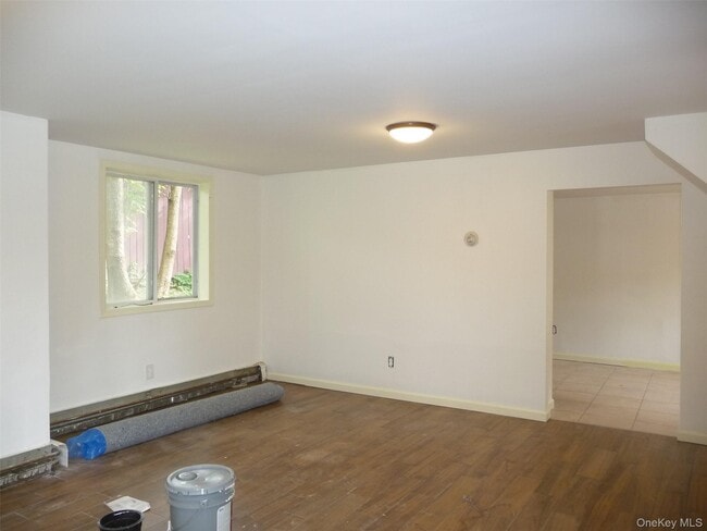 Building Photo - 67 Hulse Ave