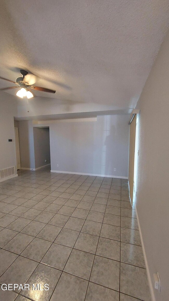 Building Photo - 12124 Fred Carter Dr