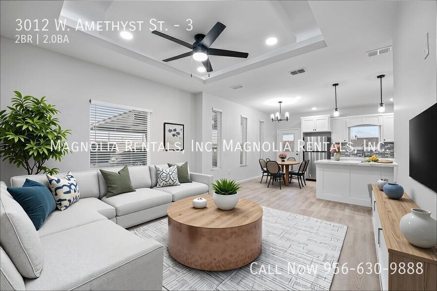 Building Photo - 3012 W Amethyst St