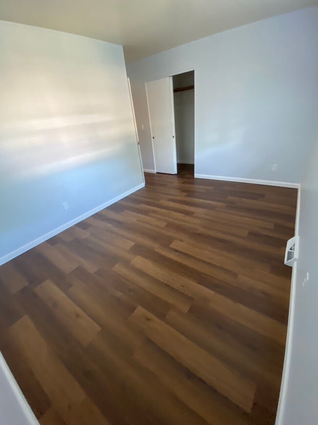 Building Photo - 1128 Lanette Dr
