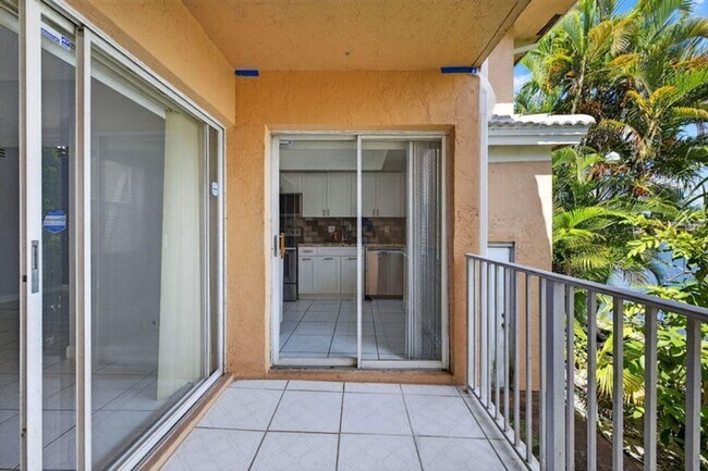 Building Photo - 3239 NW 44th St