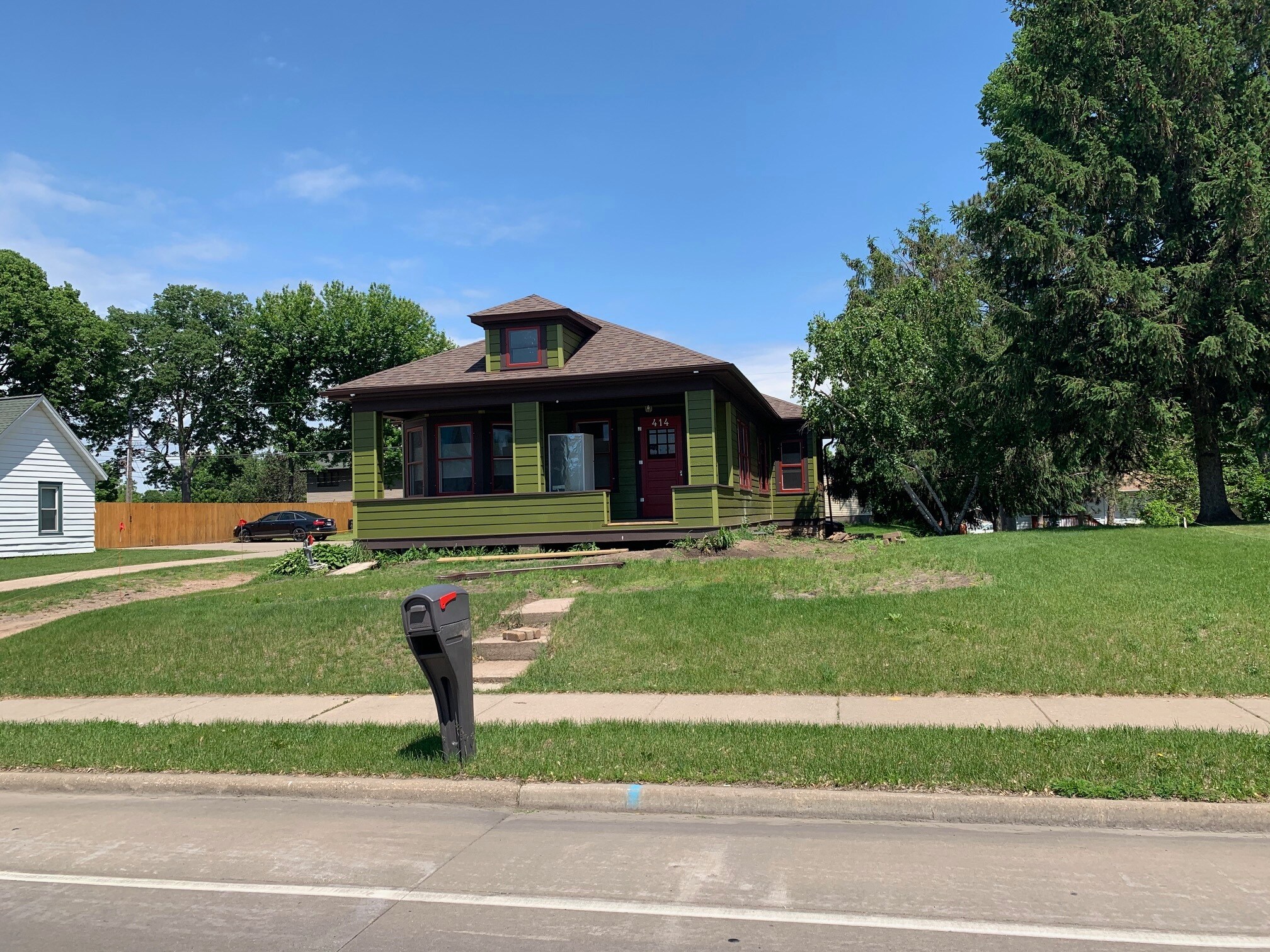 West Exterior - 414 2nd Ave N