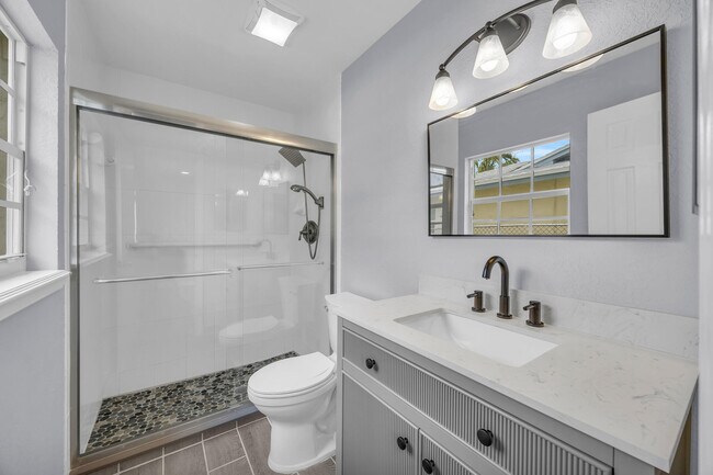 Building Photo - 3865 Vancott Cir
