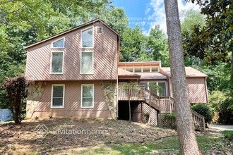 Building Photo - 2648 Spencers Trace NE