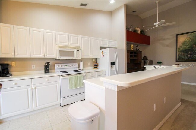 Building Photo - 5300 Hyland Hills Ave