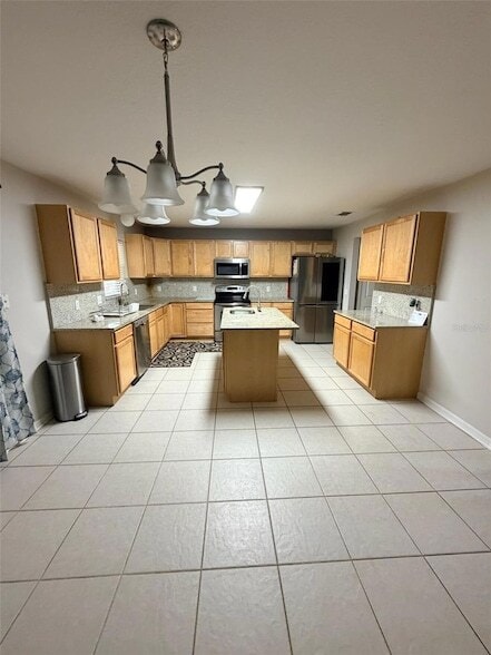 Building Photo - 1312 Hawks Nest Ave