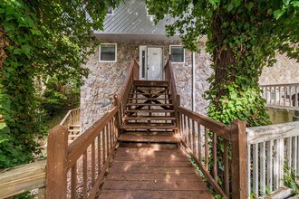 Building Photo - 1353 Overlook Cove SE