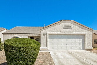 Building Photo - 1820 Loida Ct