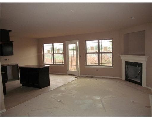 Building Photo - 1000 Kensington Dr