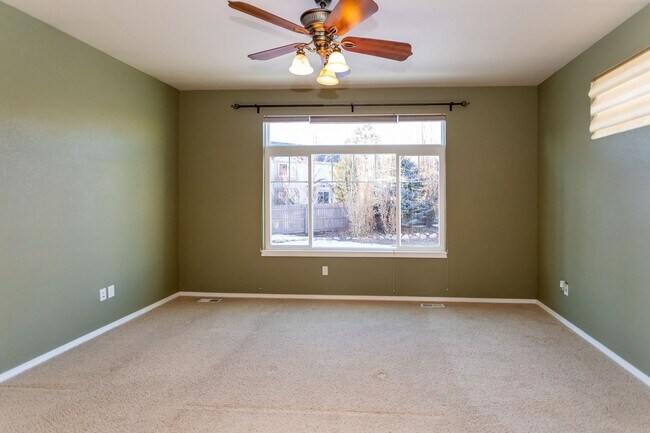 Building Photo - 9922 Red Sage Dr