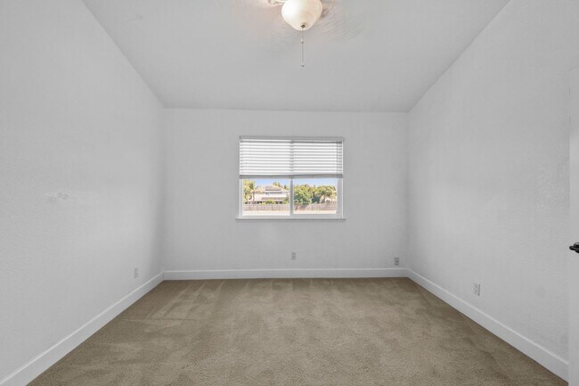 Building Photo - 743 Calico Trail