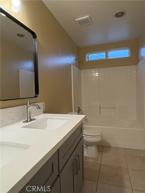 Building Photo - 12325 Nicole Ct