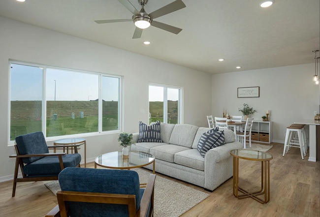 Building Photo - 11704 S 125th St