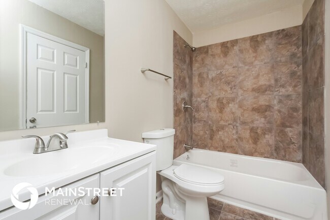 Building Photo - 7335 Buck Creek Dr