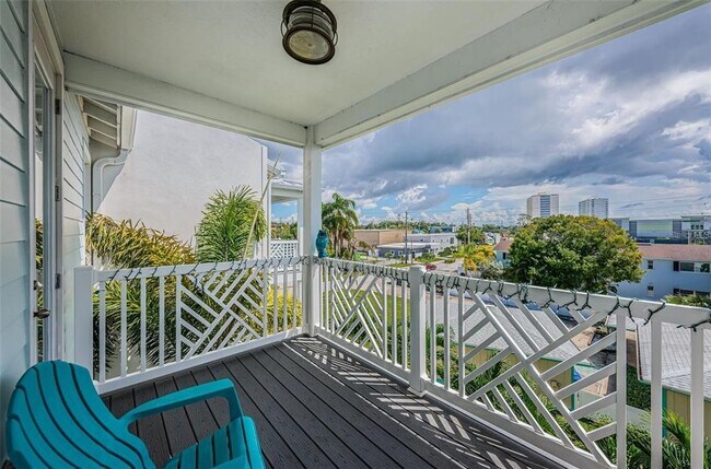 Building Photo - 7004 Grevilla Ave S