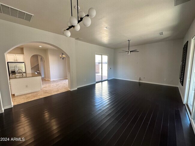 Building Photo - 2251 E Azalea Dr