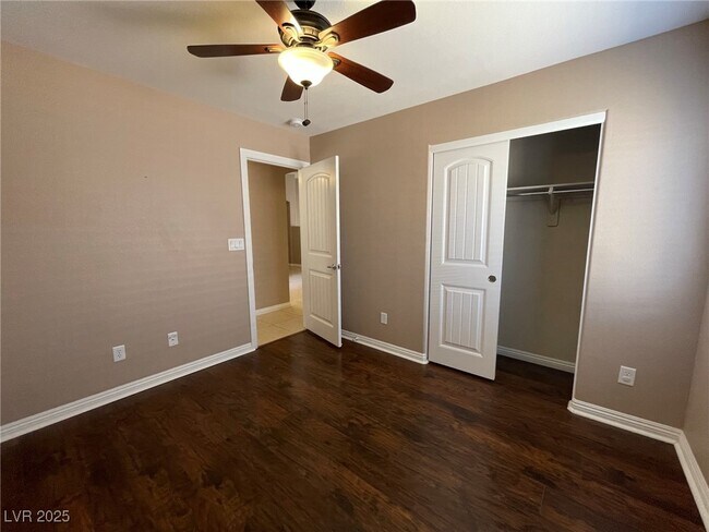 Building Photo - 92 Whitetail Archery Ave