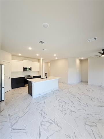 Building Photo - 7216 Seashell St