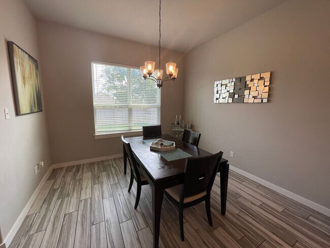 Building Photo - 4-Bedroom House for Rent in Temple