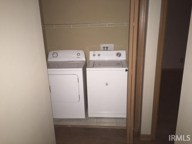 Building Photo - 1615 Lionheart Ln