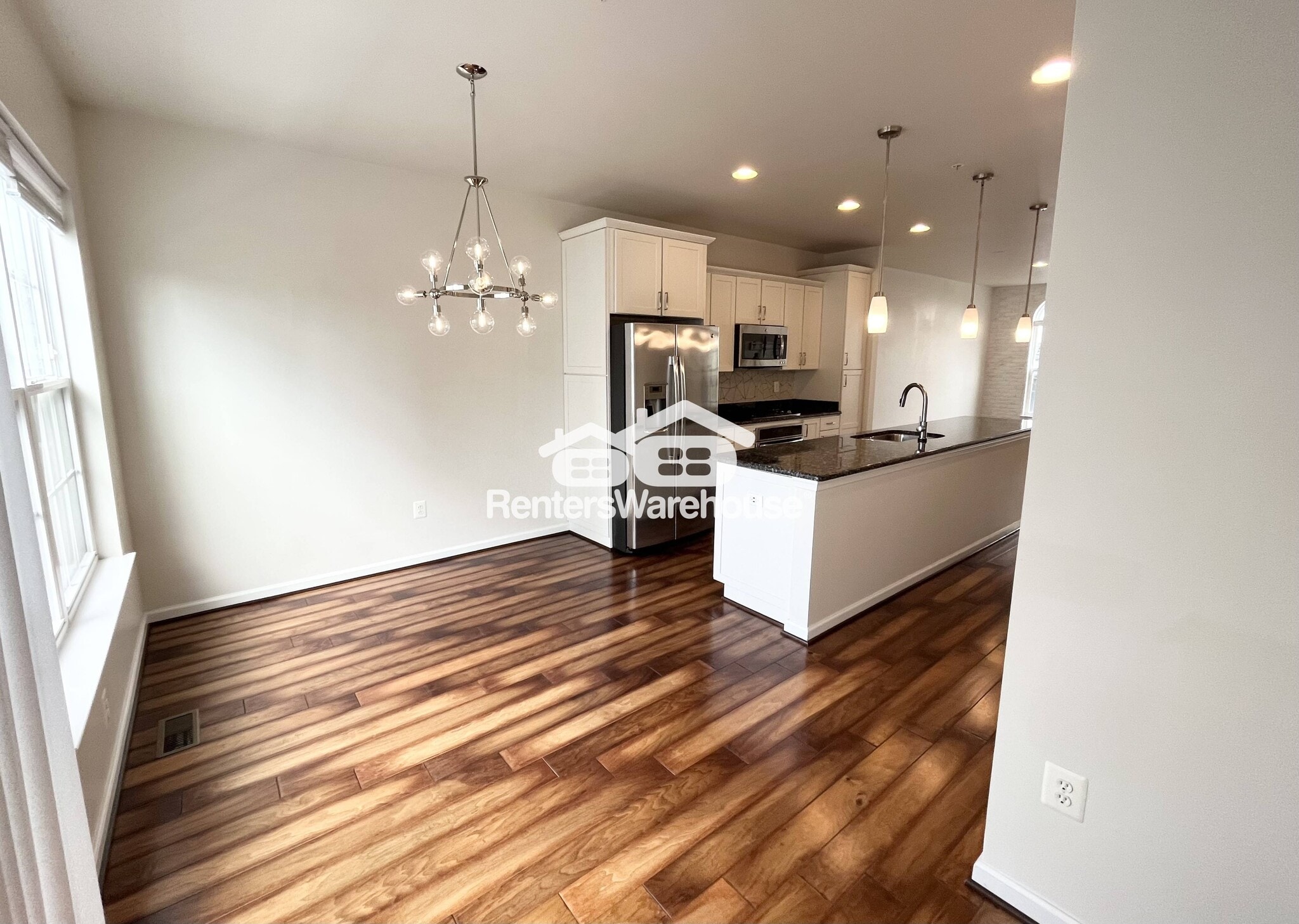Building Photo - 12504 Rustic Rock Ln