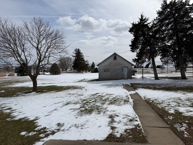 Building Photo - 10212 Immanuel Rd