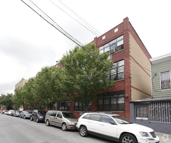64 - 78 W 9th St - 64-78 W 9th St