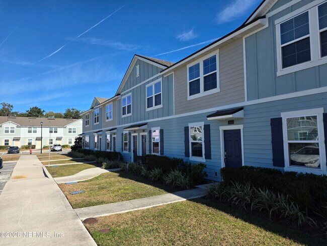 Building Photo - 98 Red House Cir