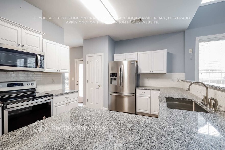 Building Photo - 5181 Apple Grove Rd NE