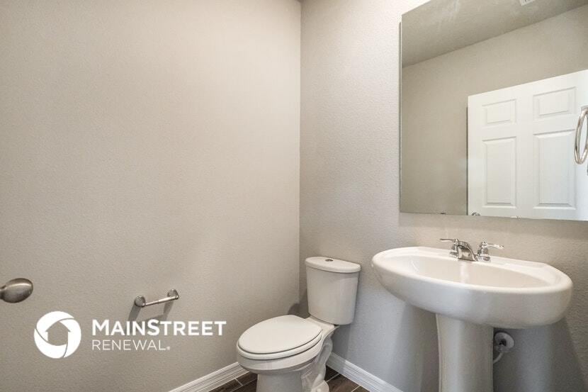 Building Photo - 3127 Bella Vista Dr