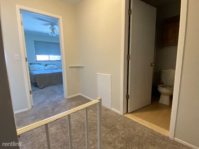 Building Photo - 2 br, 1.5 bath House - 50070 S Benny Ct