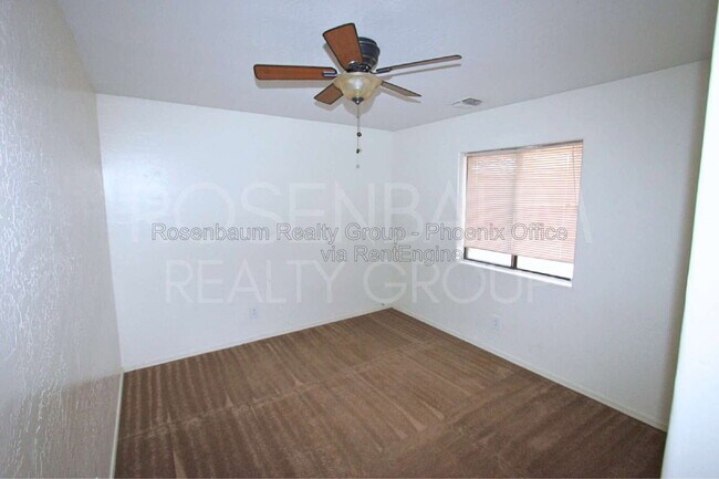 Building Photo - 15588 S Yava Rd