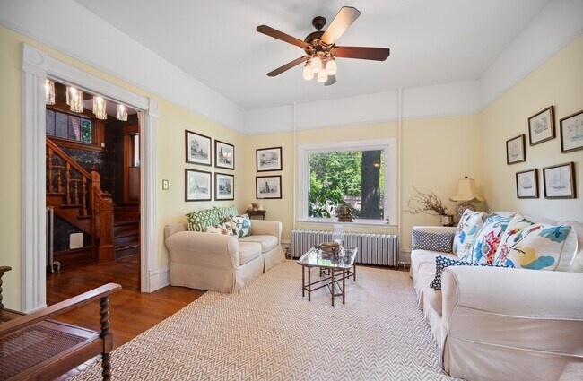 Building Photo - 1224 Sherman Ave