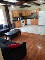 Building Photo - 22 Lancaster St