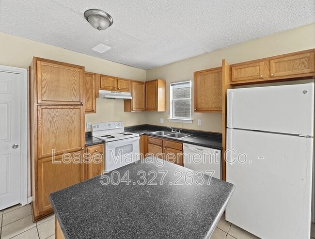 Building Photo - 2150 N Dorgenois St