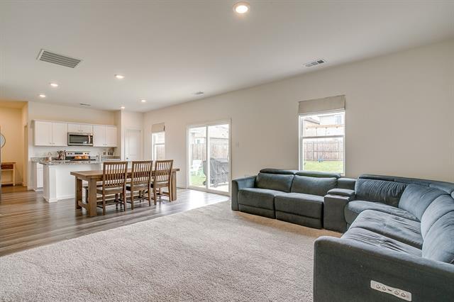 Building Photo - 8300 Stovepipe Dr