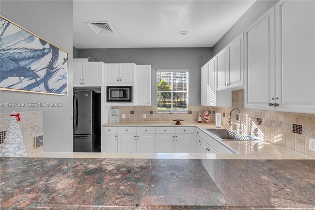 Building Photo - 4341 SW 131st Ln