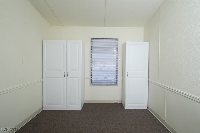 Building Photo - 5964 Shenandoah Ave