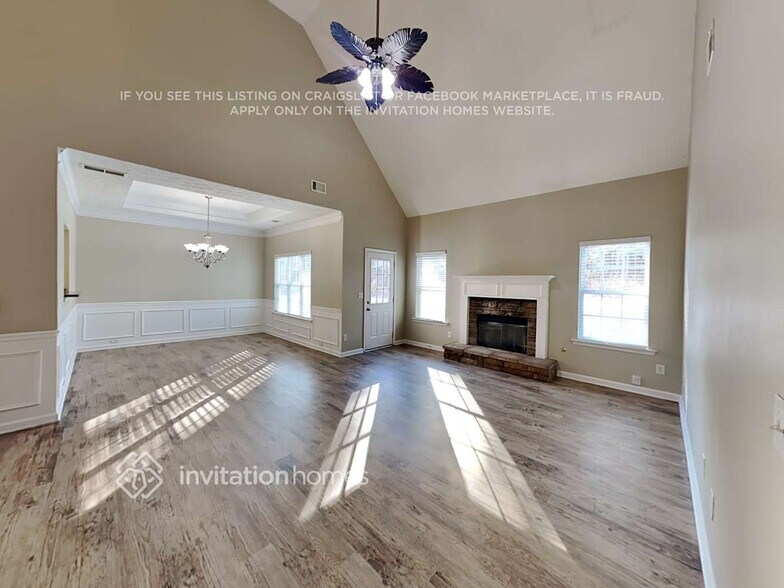 Building Photo - 312 Sunderland Way