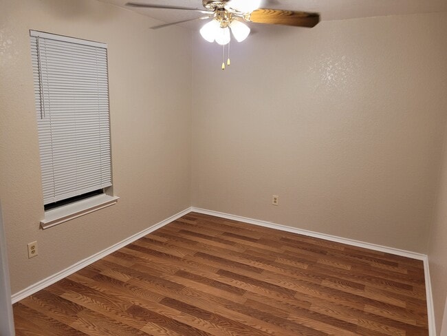 bedroom - 3620 Crosscut Loop