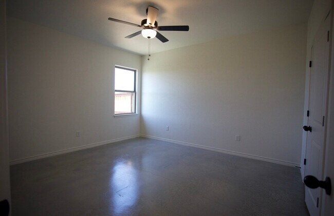 Building Photo - 4119 Long Creek Lane