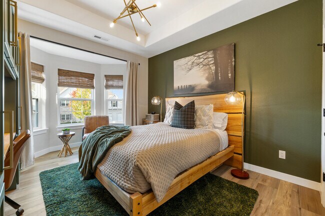 Building Photo - 1878 Woodland Way