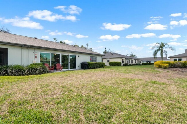 Building Photo - 1415 Langley Dr