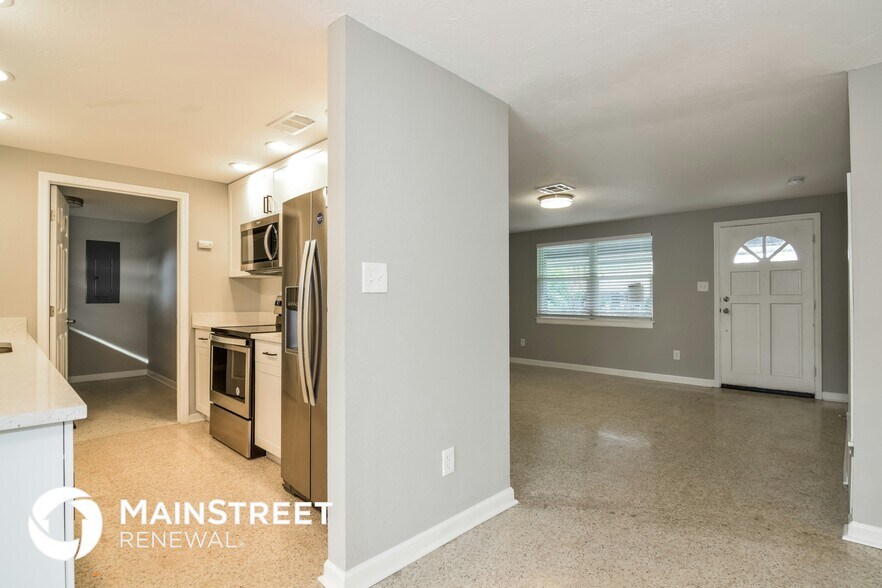 Building Photo - 3116 Baldwin Ave