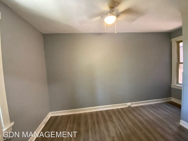 Building Photo - 2731 Harris Ave