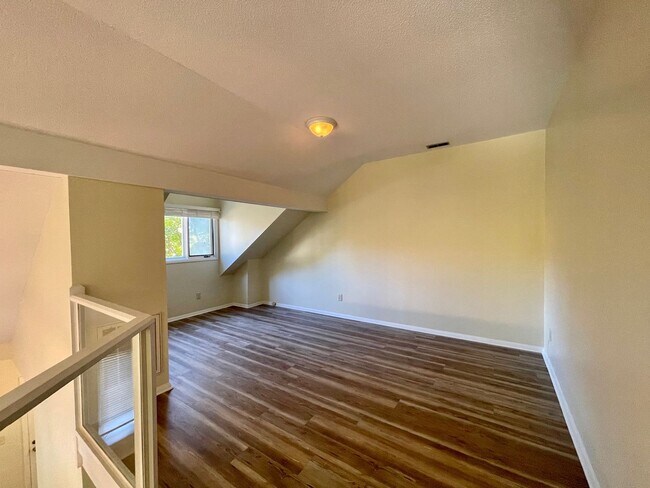 Building Photo - A Beautiful Updated End Unit Townhouse in Coventry, with 2 bedrooms on the first floor. Right nex...