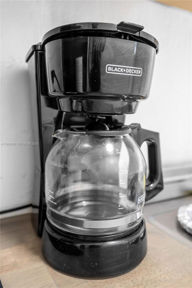 Building Photo - 2972 NW 15th St