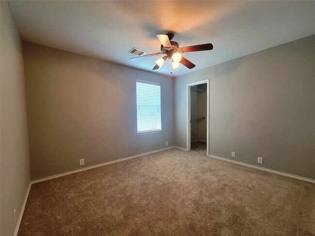 Building Photo - 17006 Cherokee Lake Ln