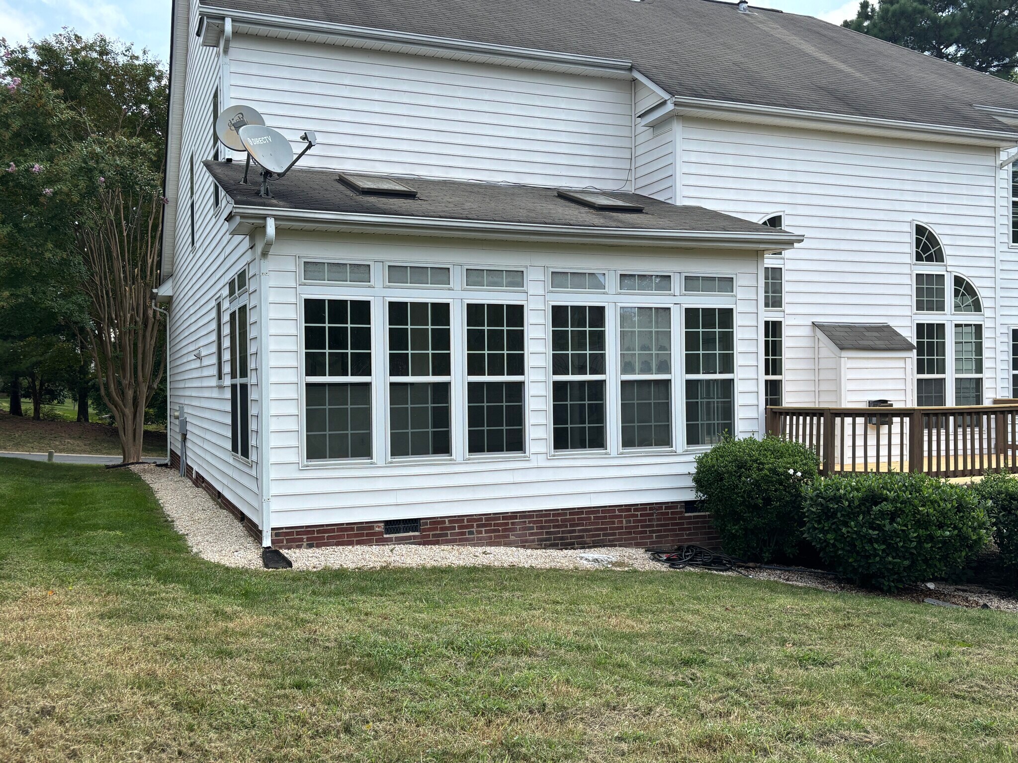 Building Photo - 15938 Wayland Dr
